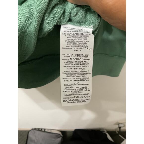 NWT Women's NFL Green Bay Packers Hooded Sweatshirt Sz M - Picture 4 of 4